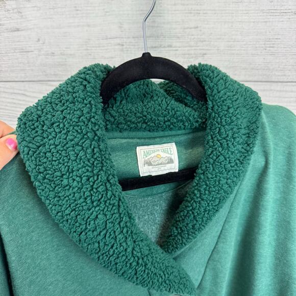 American Eagle Women's Green Henley Sherpa Collar Sweatshirt Size Medium - Picture 9 of 9